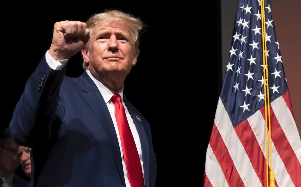 特朗普果然对中国“变脸”，对台湾问题不再谨言慎行，宣布对台出售武器。特朗普对华变