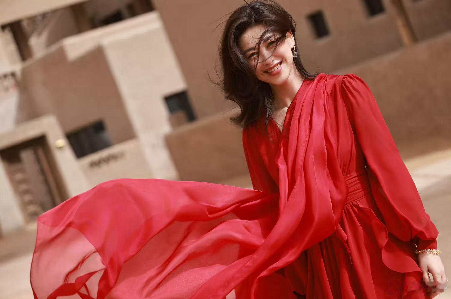 朱珠说女人什么时候开始都不晚 朱珠这段话真的说到心坎里，不管处在什么年纪什么处境