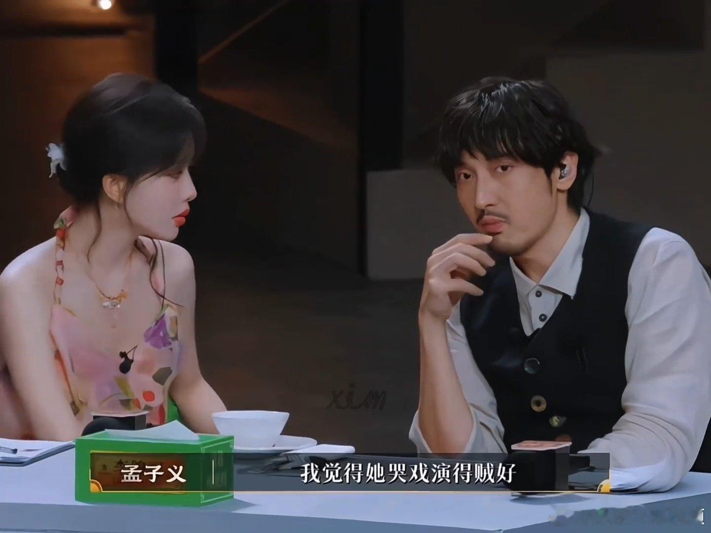王传君说邓家佳演戏很沉浸孟子义王传君聊邓家佳 王传君孟子义聊邓家佳，孟子义说邓家