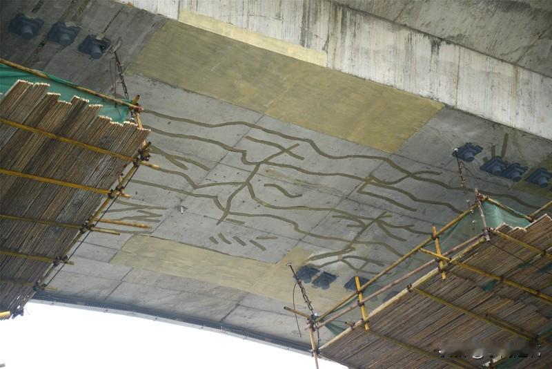 监理在工程中究竟有没有用
 
监理在工程中绝非摆设，作用贯穿施工全流程，不可或缺