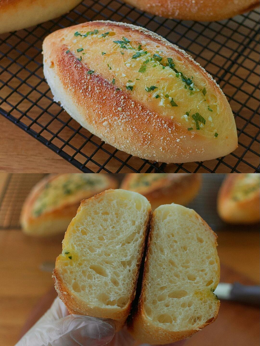 咸香浓郁的芝士蒜香法式软面包🥖附配方分享