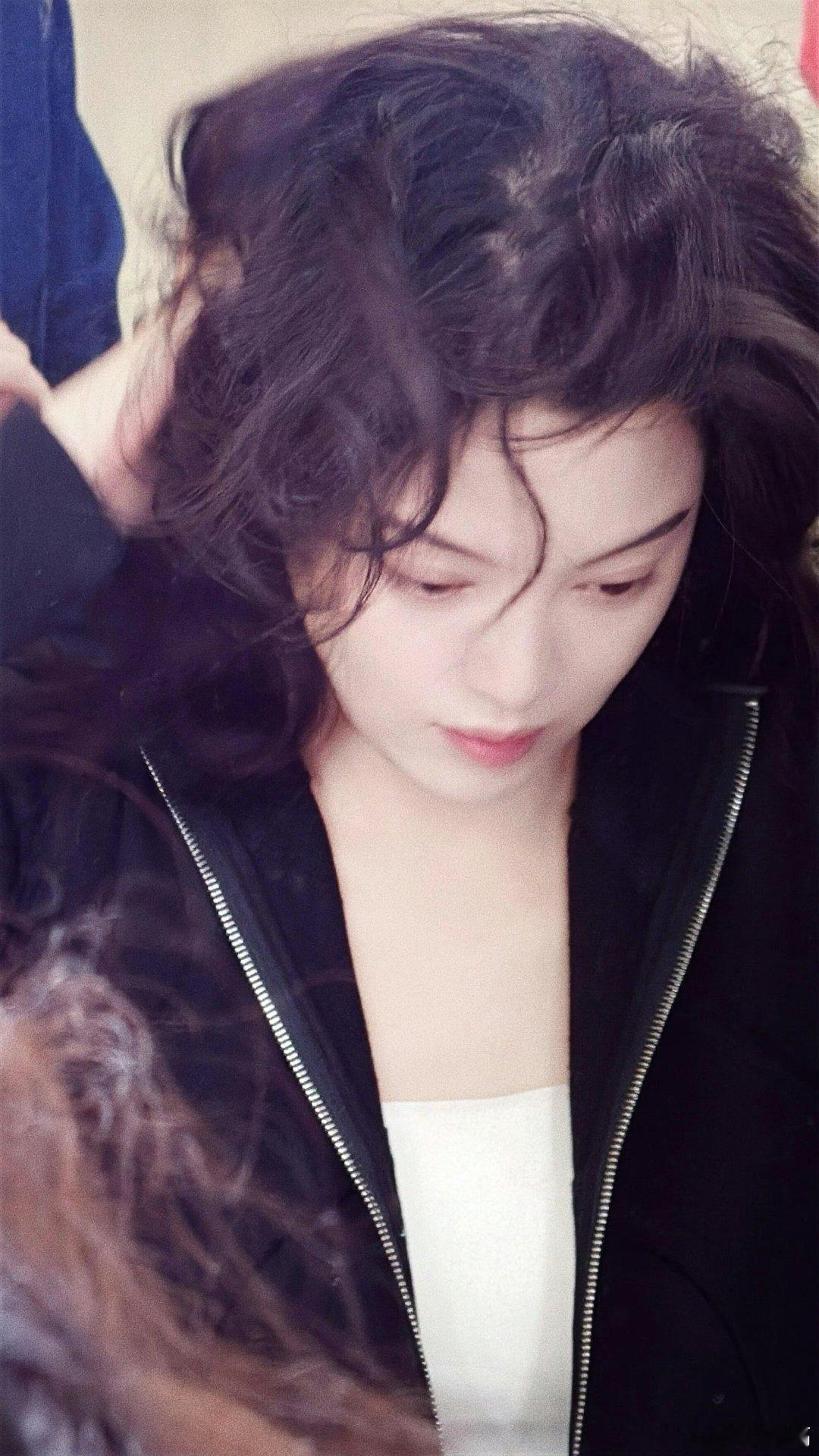 领衔主演辛芷蕾辛芷蕾要开始走花路啦，这个待播剧咱就是说看起来真的好多好多。辛芷蕾