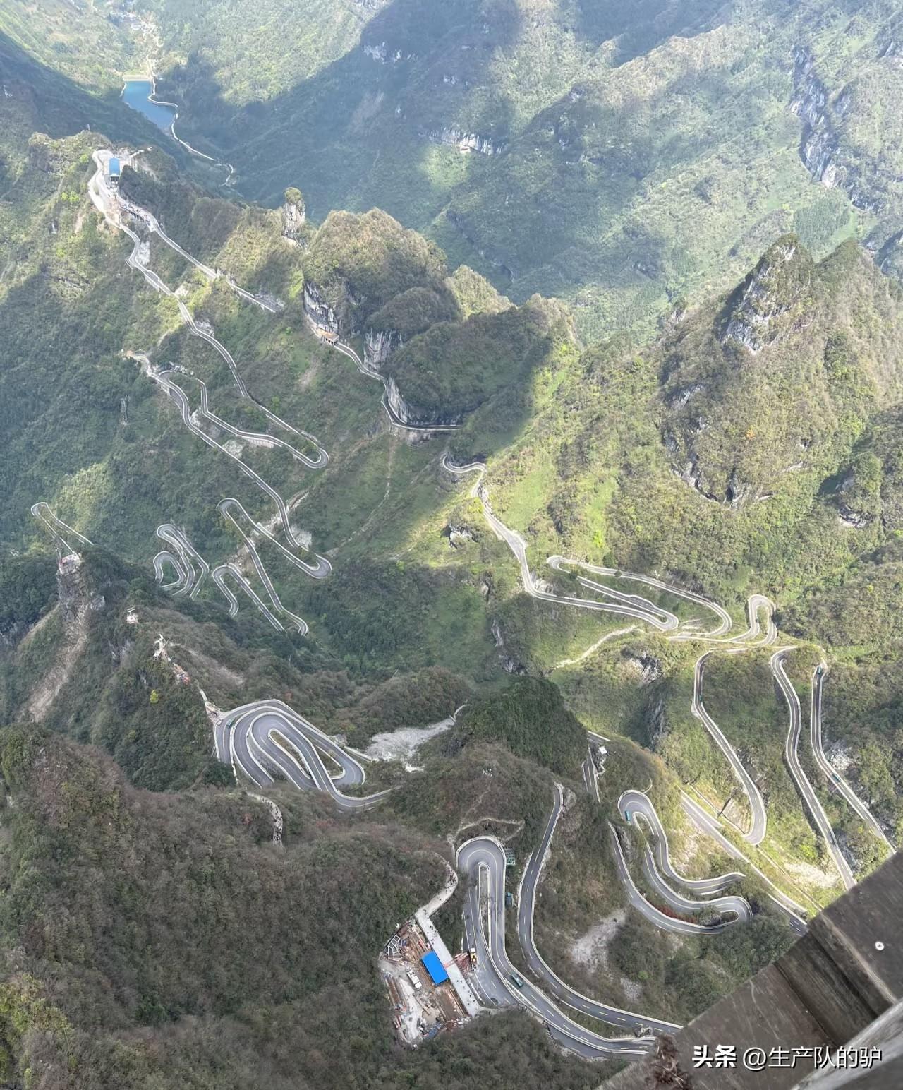 清明小长假，来张家界森林公园游玩，今天是开园第一天，整体体验喜忧参半。

先说值