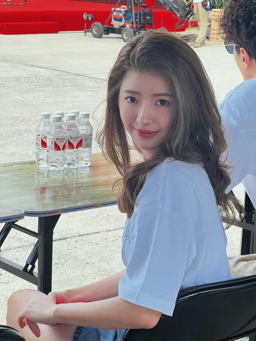 何蓝逗有点让人幻视赵露思了 ​​​