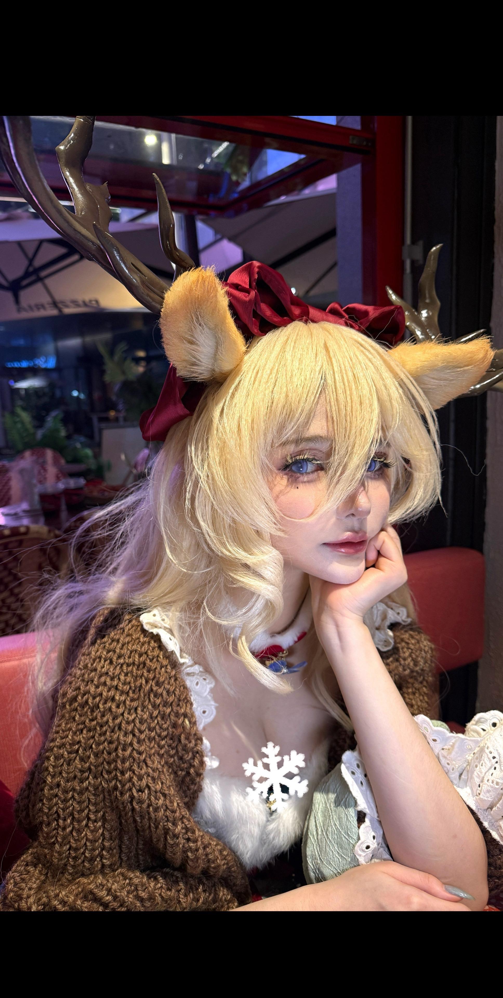 薇薇安娜｜圣诞节怎么可以没有小鹿！ 自搭了薇薇安娜圣诞私设，博士圣诞快乐！