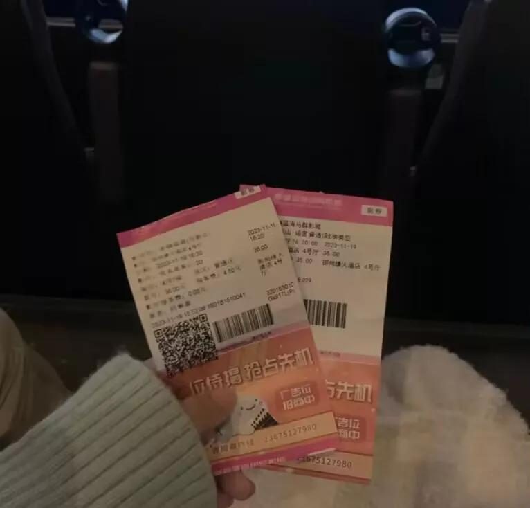 《我本是高山》看完了，被骂得一点也不冤
令人感动的是故事本身，创作团队改编的是依