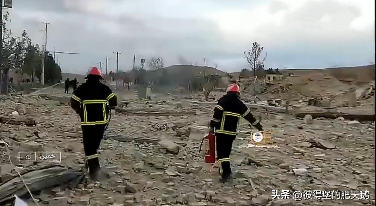 今天最让人绷不住的屠杀事件
爱泼斯坦军队把它们盟友和粉丝的所在地给扬了……
伊朗