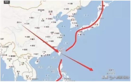 美国要被这两个猪队友气死了！第一岛链经营70年，被日本菲律宾亲手捅破。而且还是哪