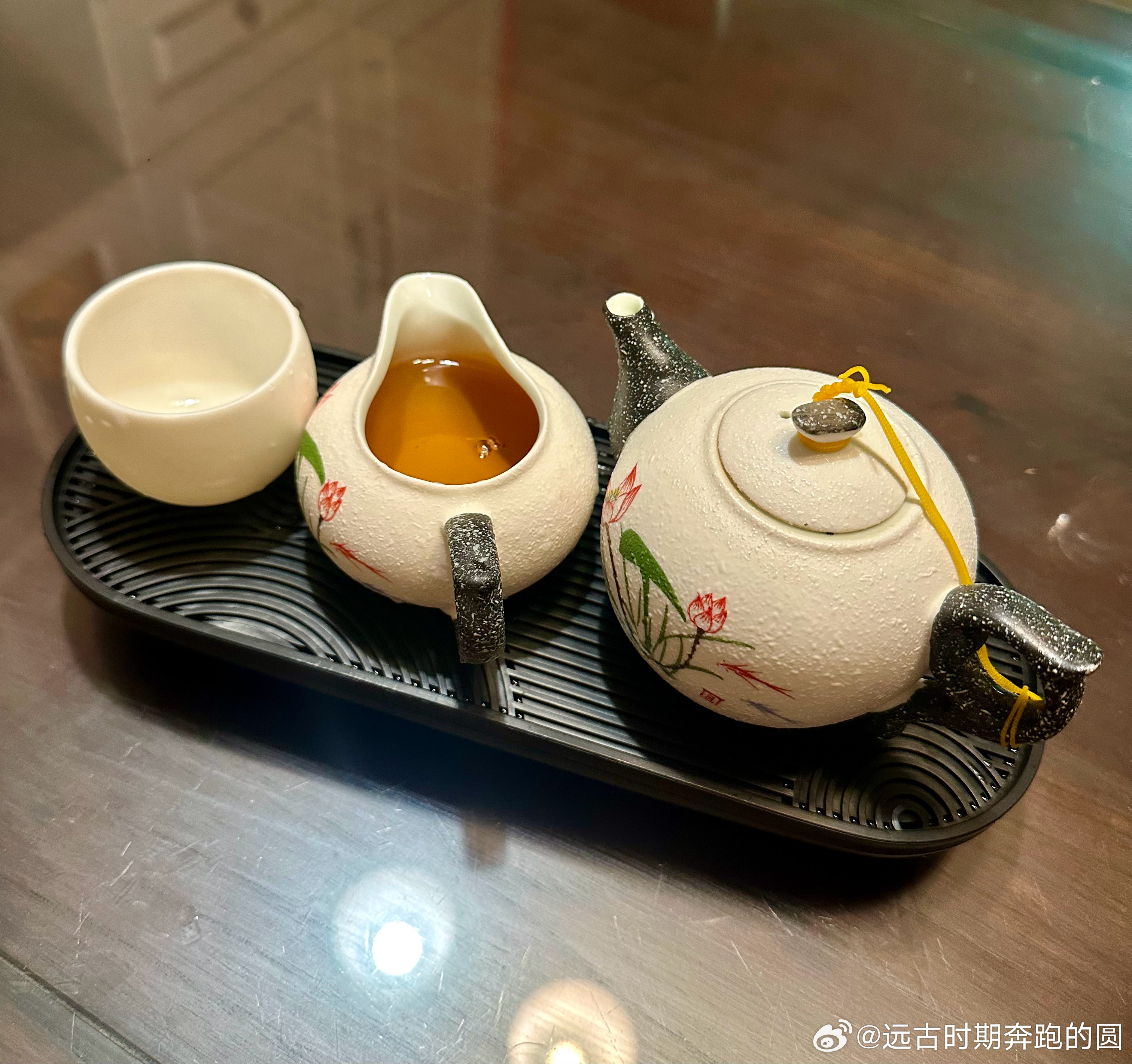 今天的bs写一条掉一条烦求！刚那条终于不掉了那么坐下喝杯茶吧因为这四个大字禁止焦