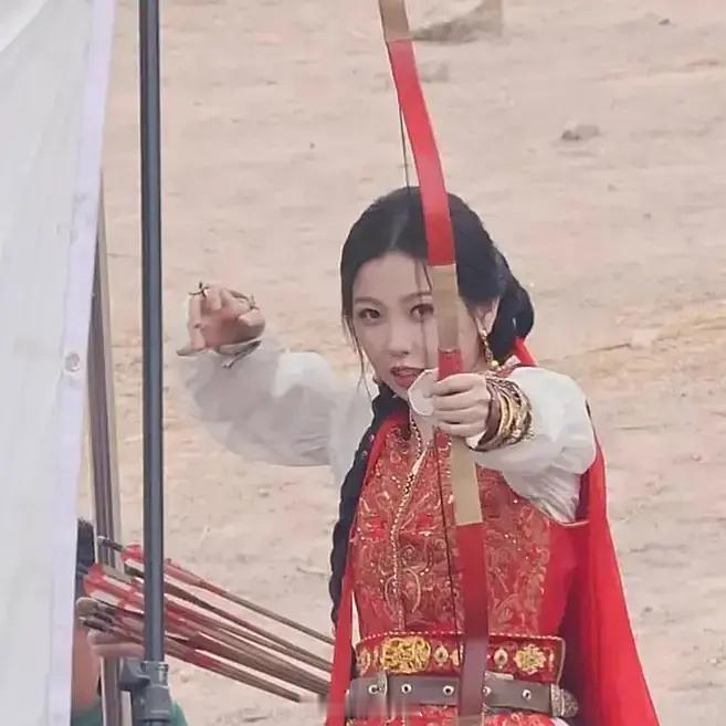 虞书欣这套妆造如何 