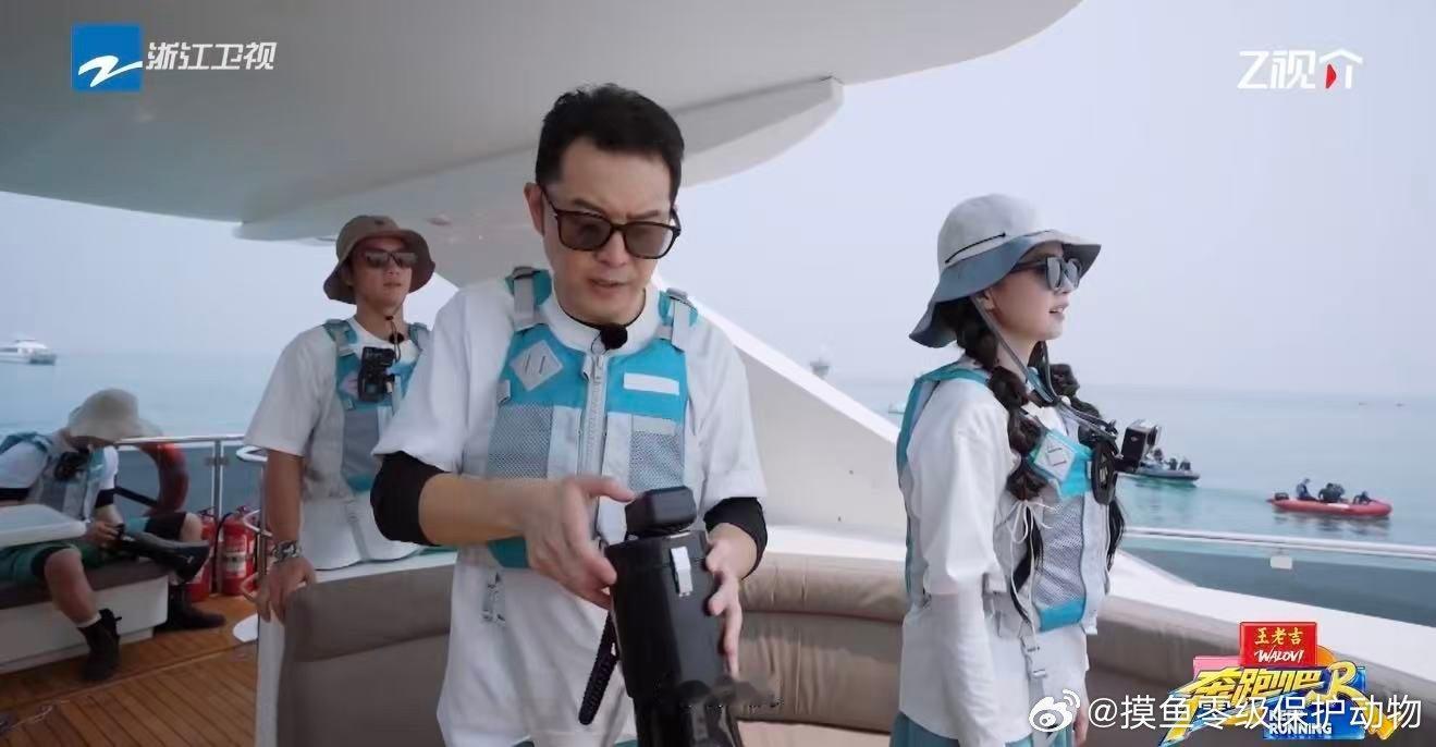 沙溢的加油一股子卖场味奔跑吧 李晨补刀说“你这2块8块的都出来了”的时候，我脑子