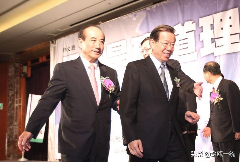 谢长廷自爆和王金平谈军购案

除了爆出1月27日和柯文哲见面，谢长廷昨天（3日）