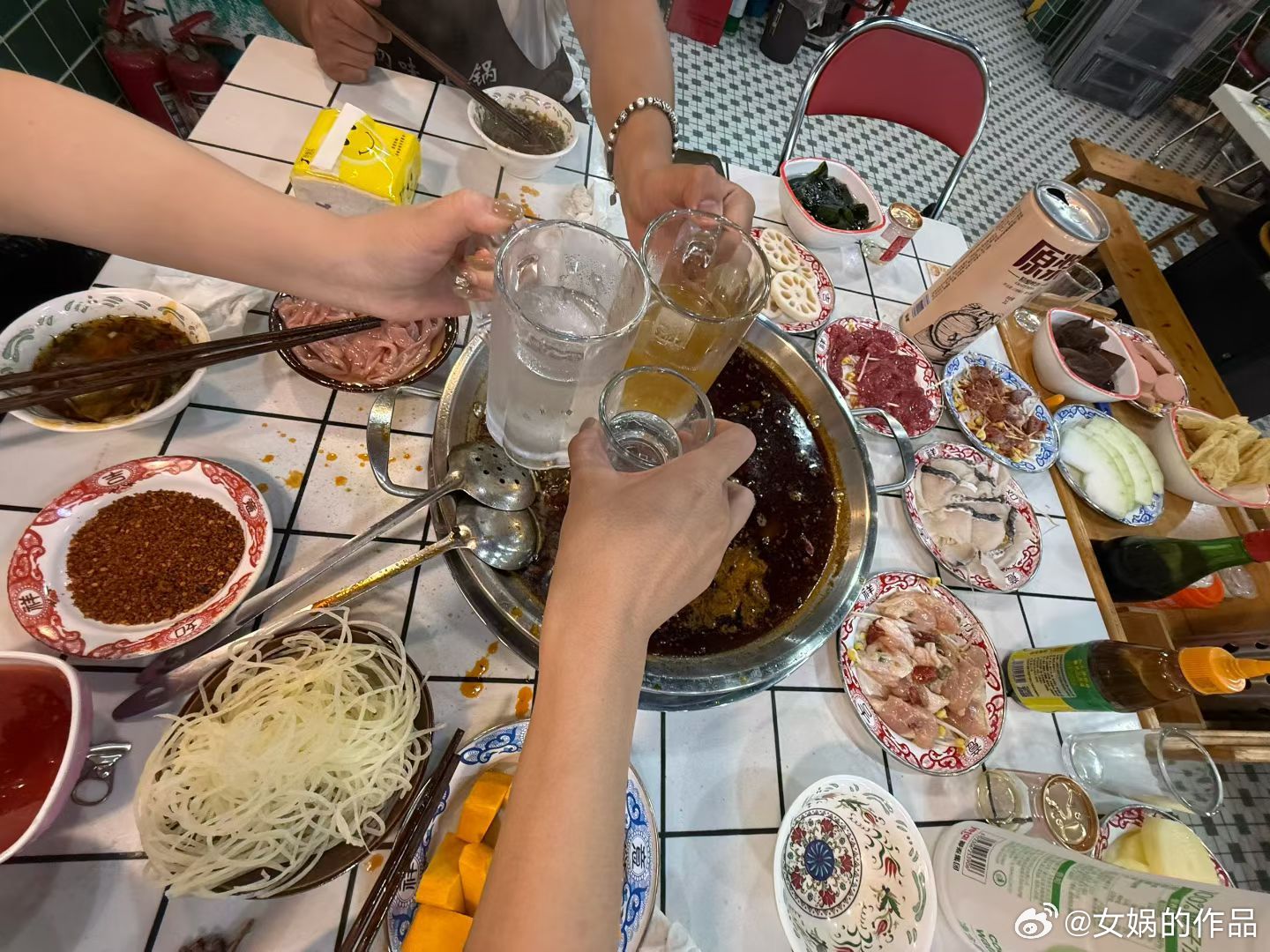 这顿夜饭有点热啊🥵 