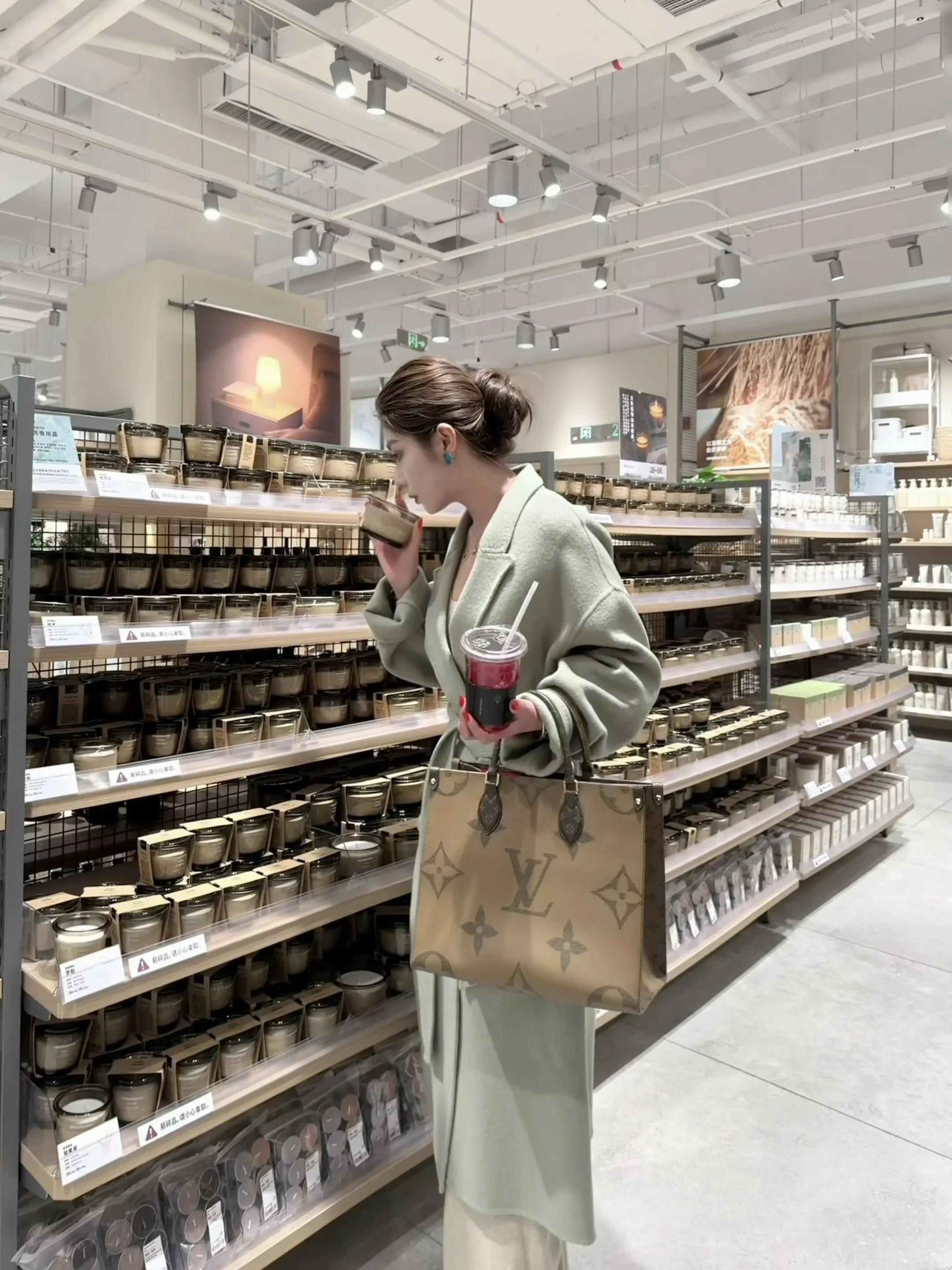 命运待我不薄 不舍得我这样敢爱敢恨的人为你蹉跎