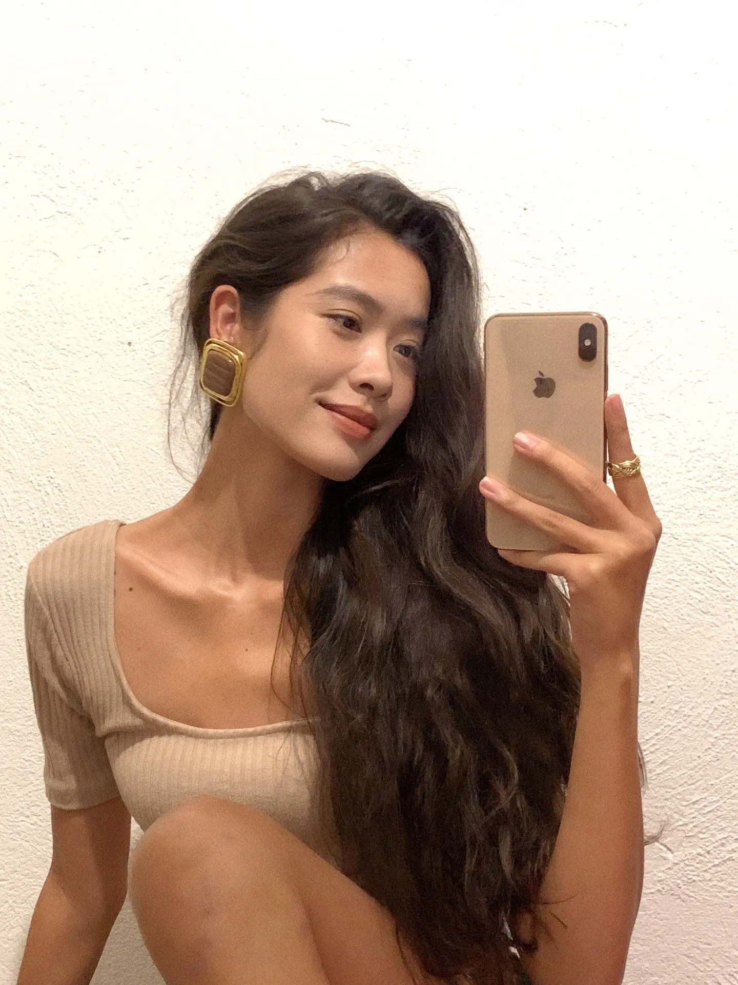 不喜欢姐姐？我不信。