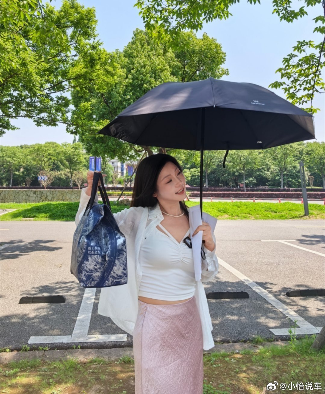 [爱慕]外出拍摄必须给小伙伴安排到位 招人:全职拍摄剪辑        全职创意