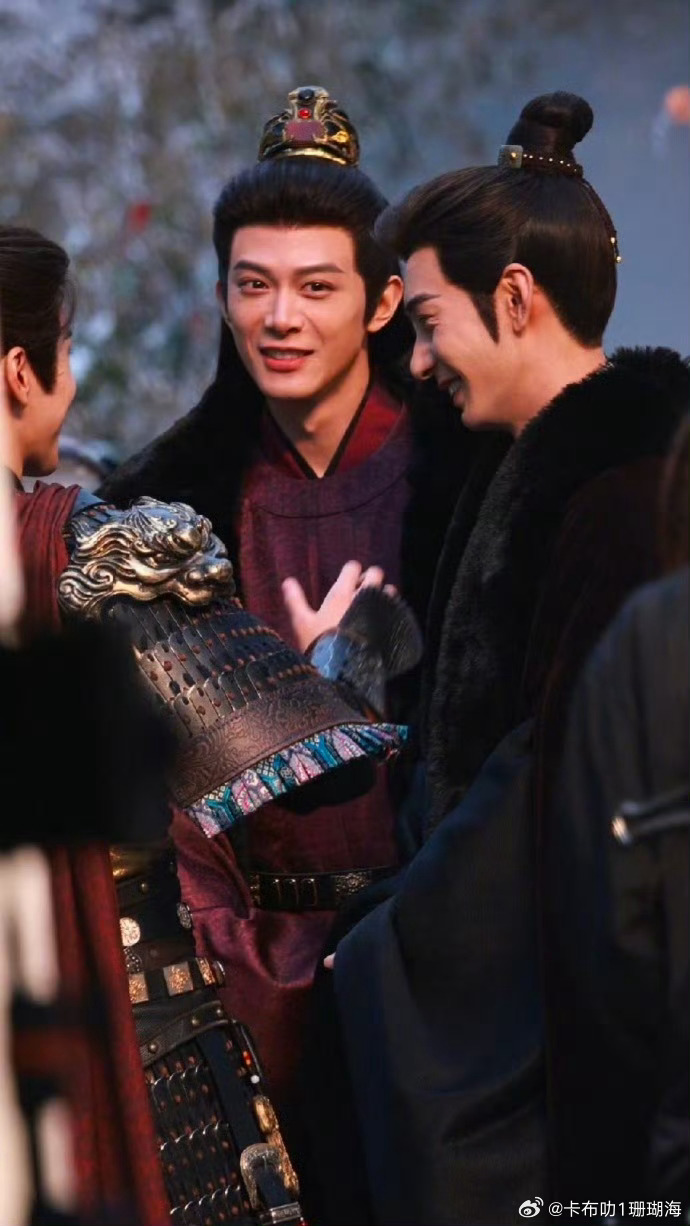 陈星旭、邓凯、王弘毅《金枝》同框陈星旭好帅！但是男二也这么高嘛？ 