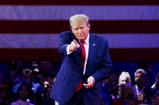 中日摩擦许久，日本身后的第二条大鱼出现！


最近中日之间闹得挺僵，好多人都盯着