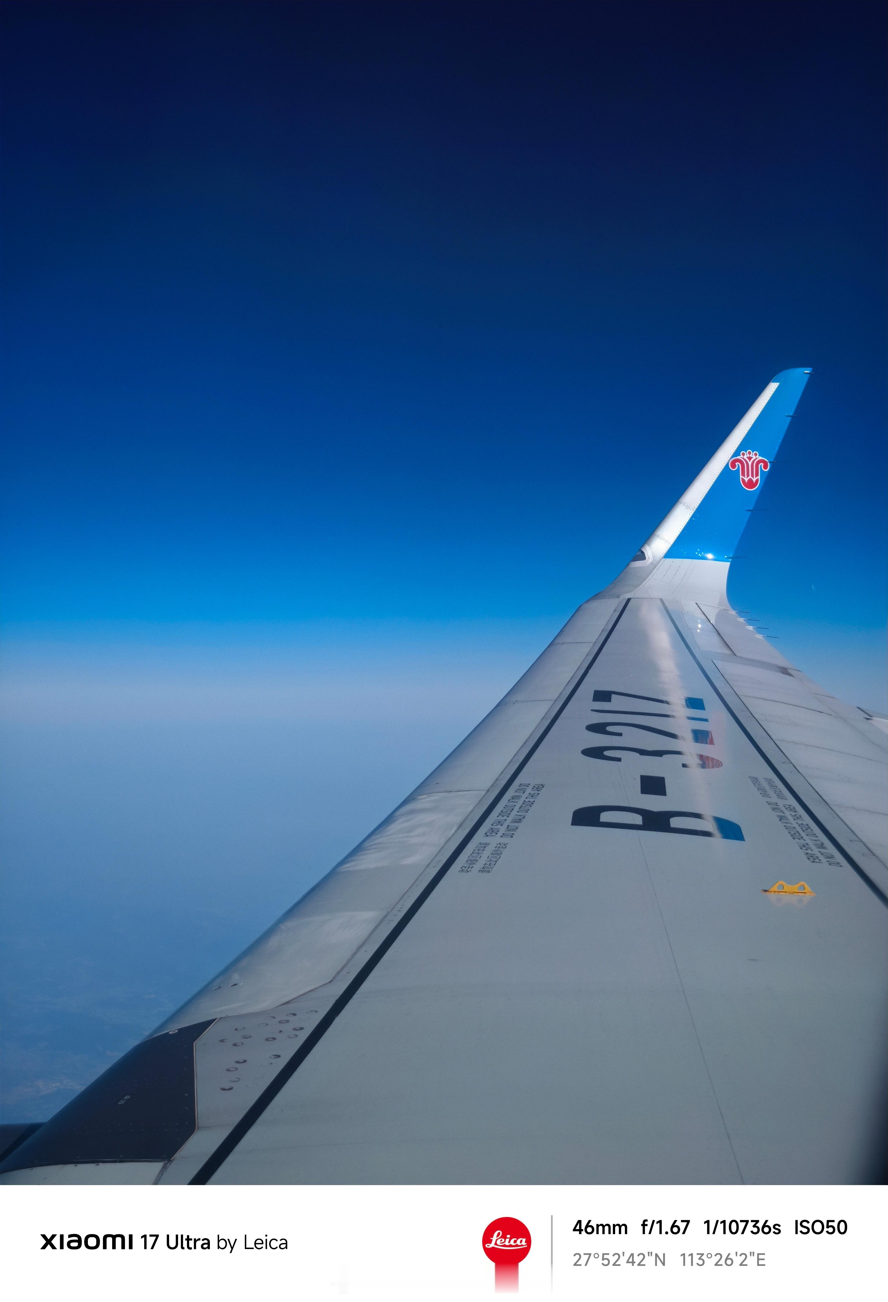 在飞机上删了五个小时的照片我坐飞机没事的话喜欢看照片，偶尔也会删照片，因为废片太