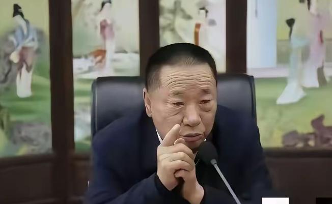 本来只是好奇查了下这位神秘的山西煤老板，结果直接被他的人生履历惊掉了下巴。谁能想