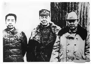 “傅作义临终吐真言：北平和平解放是被迫的”

这话一传出来，当年那些事又被人翻出