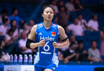 龚翔宇第二局独取7分，中国女排21-24落后逆转土耳其