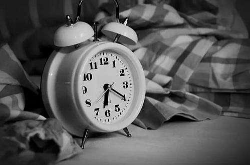 这4个小时被称为黄金睡眠时间了解黄金睡眠时间太有意义了！好好睡觉是对自己健康最基