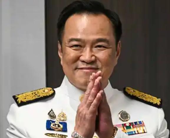 全世界都在提防中国崛起，唯独泰国是个彻头彻尾的例外！
7月中旬，泰国总理阿努廷完