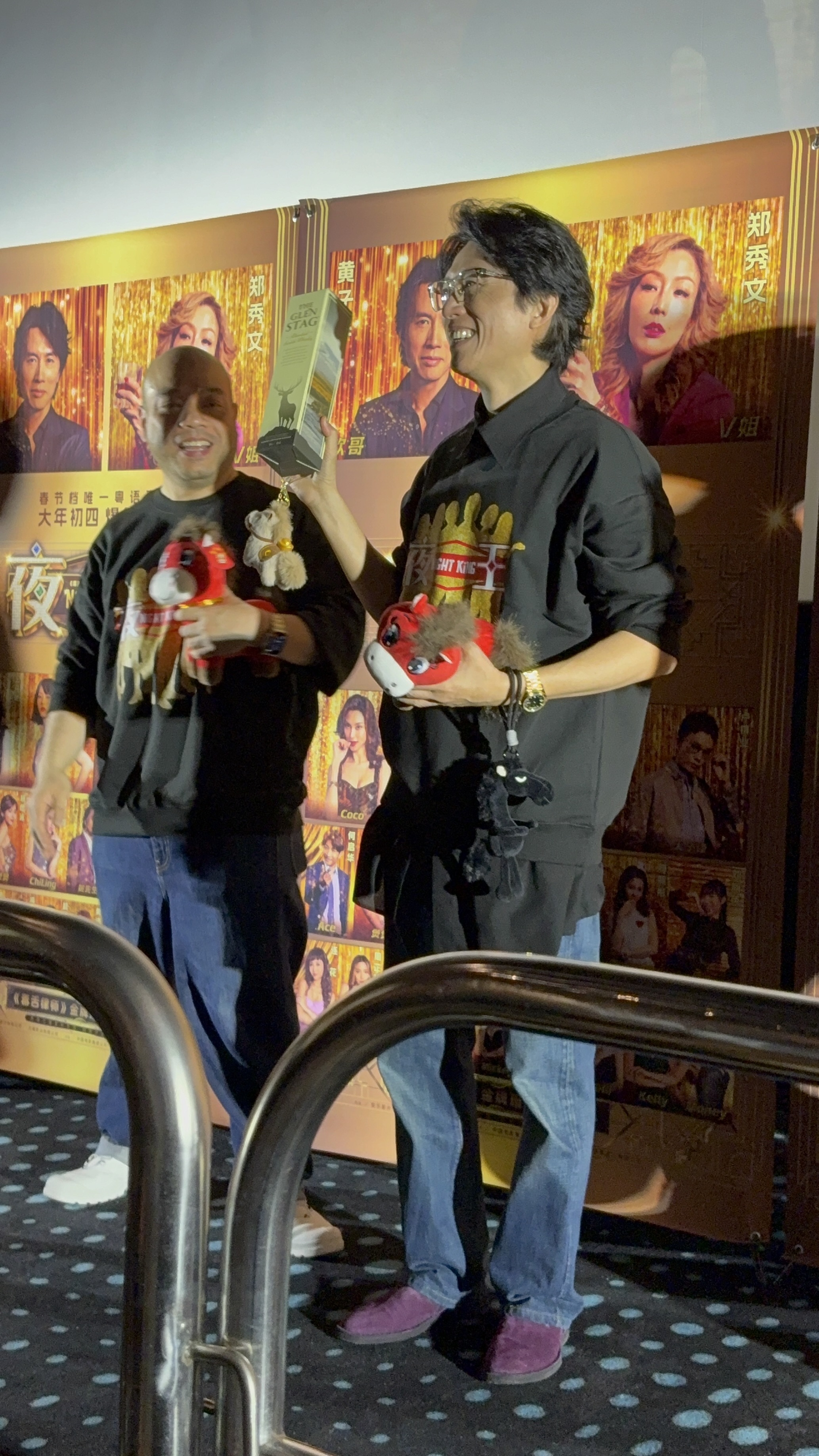 黄子华官宣夜王将全国上映开年狂喜！黄子华官宣夜王将全国上映，两广场场爆满，票房口