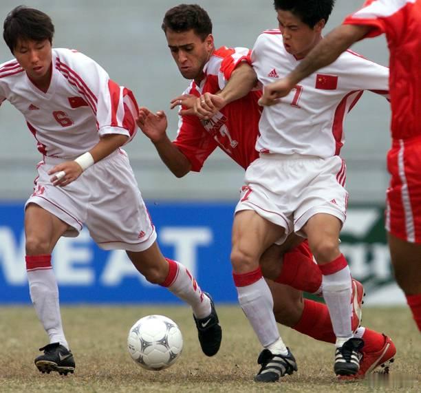 中国U23男足3比0泰国U23 时隔28年，中国男足再次进入亚运会四强。1998
