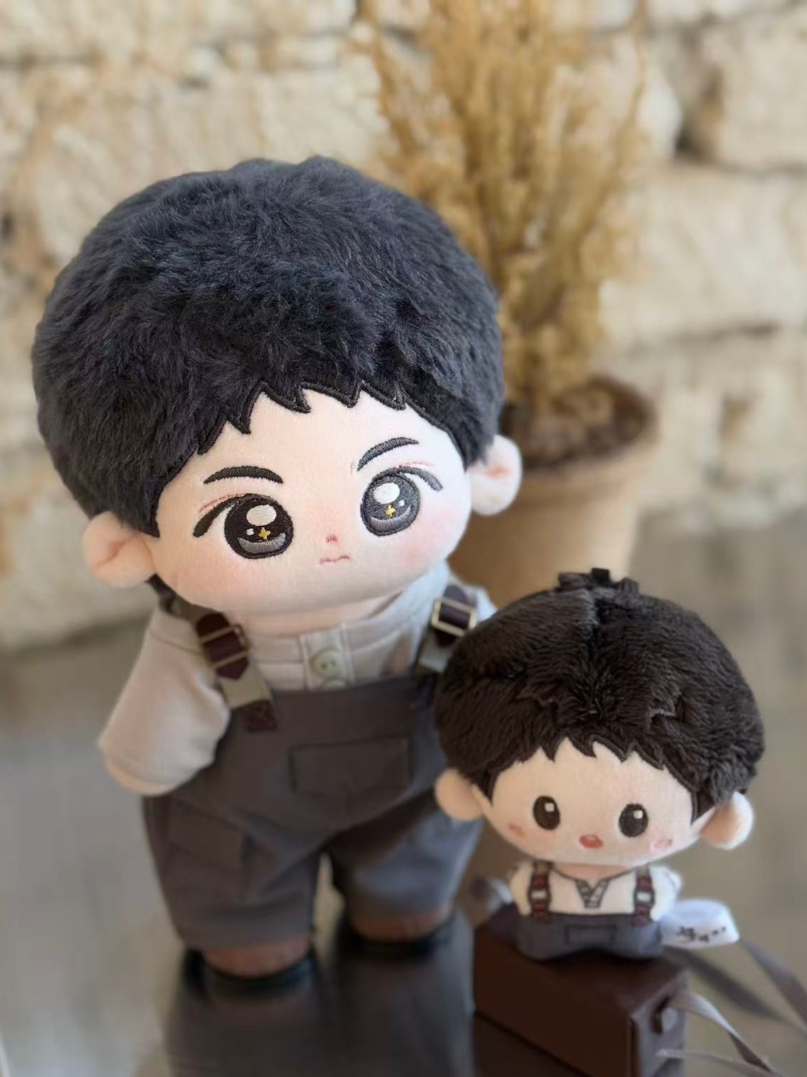 导演编剧监制都是重量级的，创作出的作品真的很耐看。不仅有家国情怀更有独属于小人物