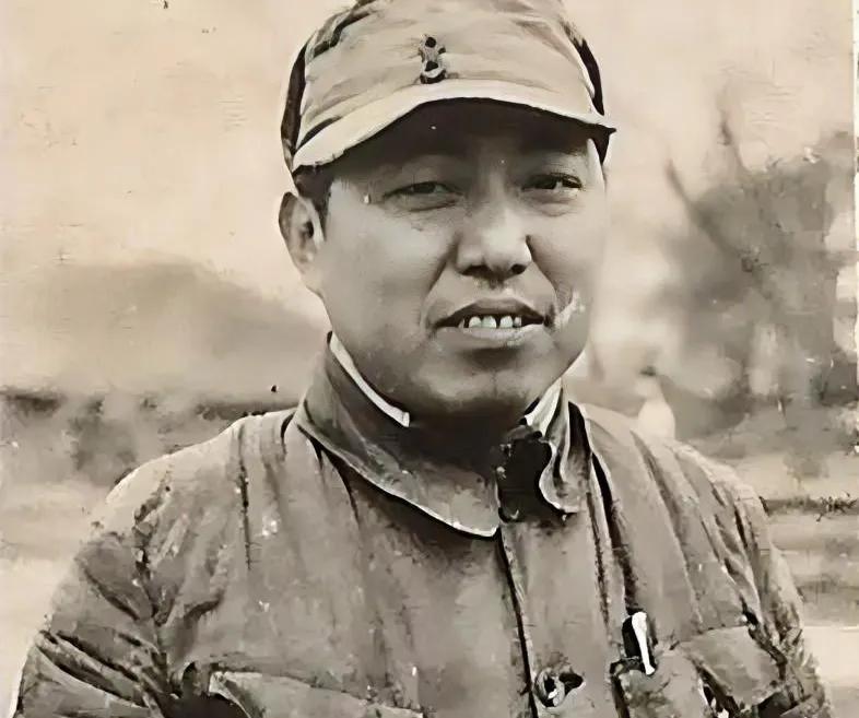 潘复生与吴芝圃曾分别担任河南省委第一书记、河南省省长，两人在共事期间合作始终不够