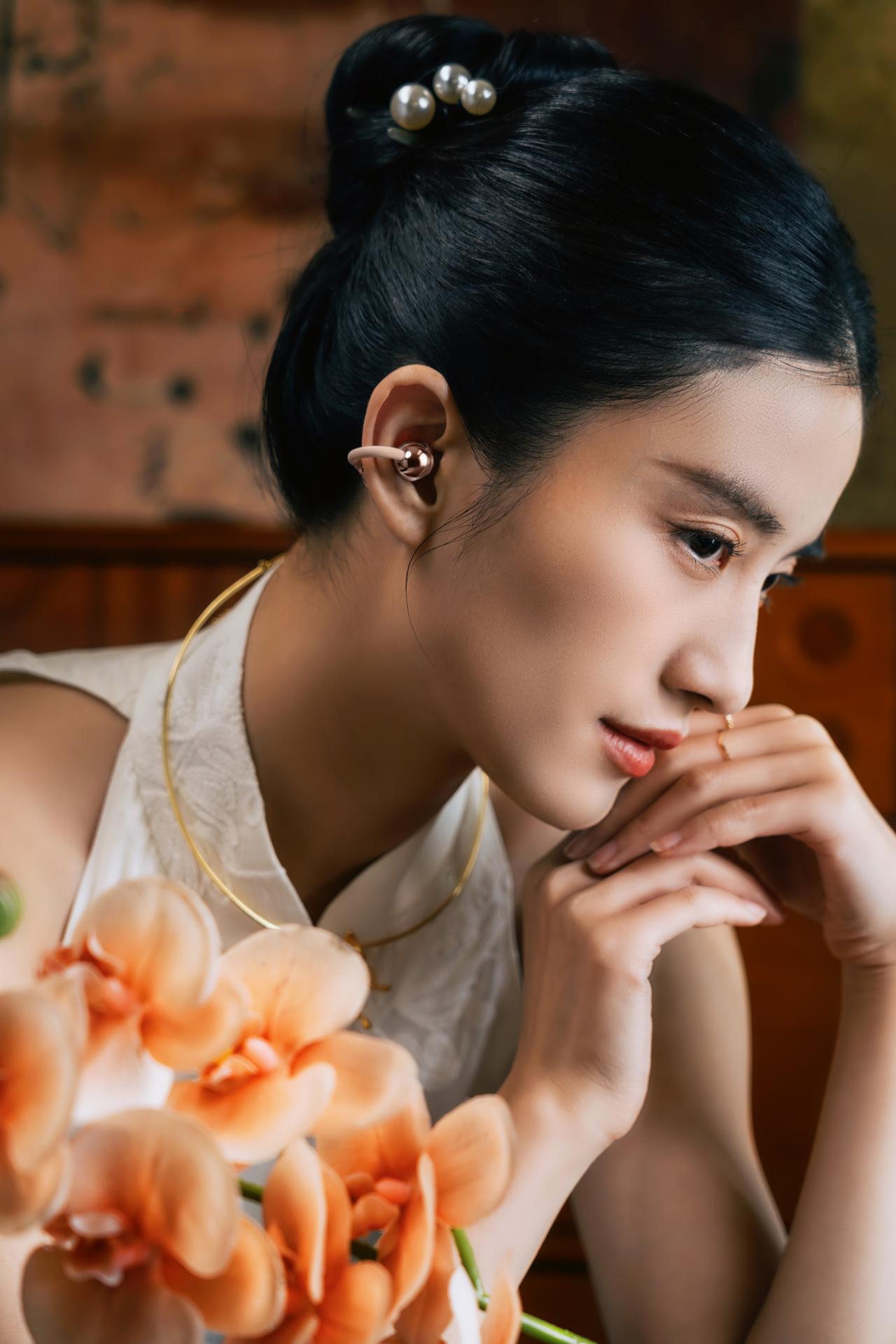 华为FreeClip 2 耳夹耳机全新玫瑰金、冰莓紫配色今日正式开售！冰莓紫低调