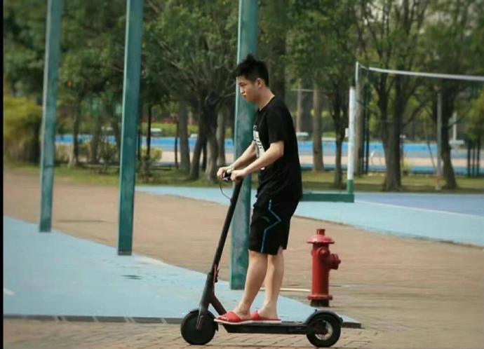 樊振东和他的红拖鞋🩴 ​​​