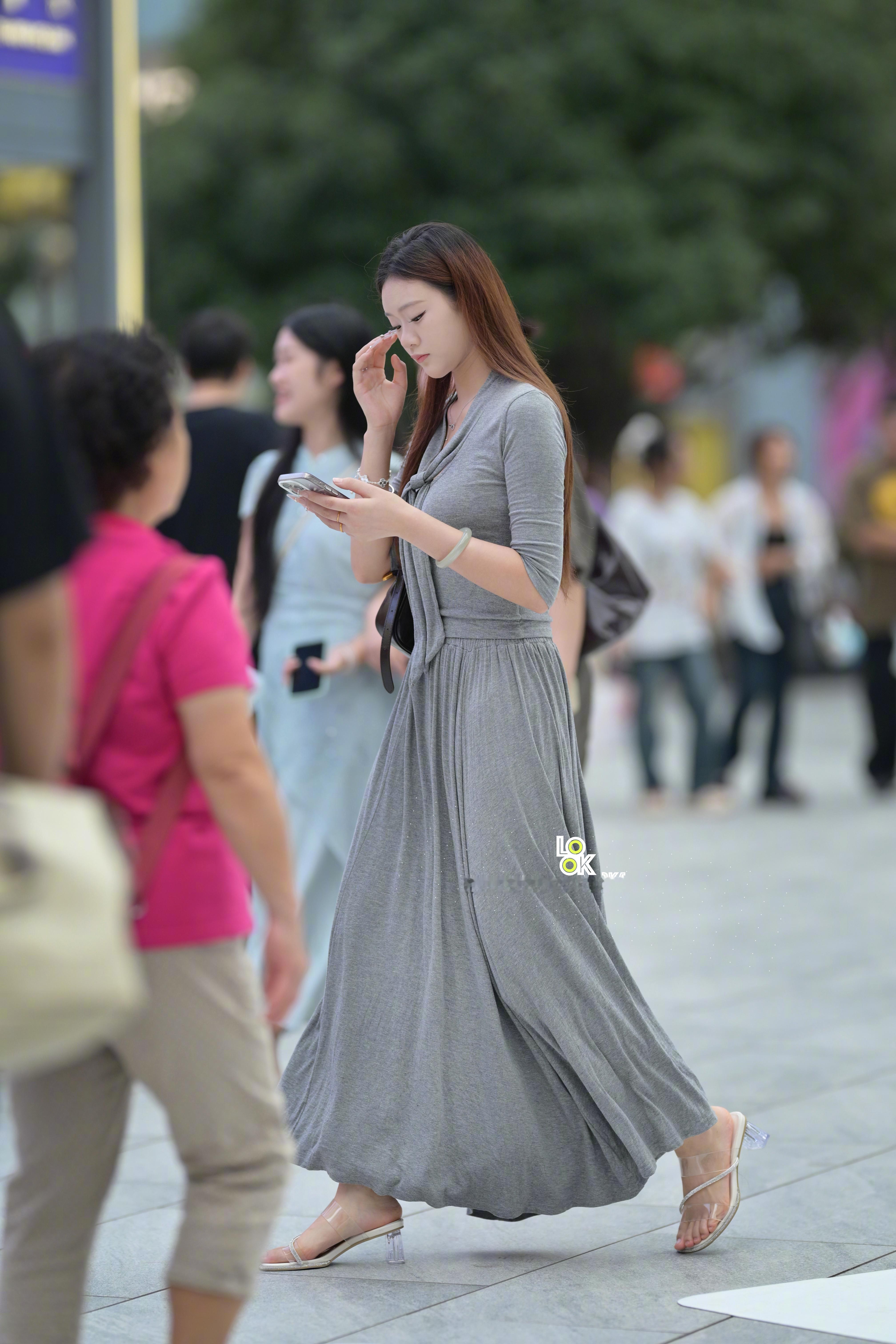 小姐姐身材还是那么好 ​​​