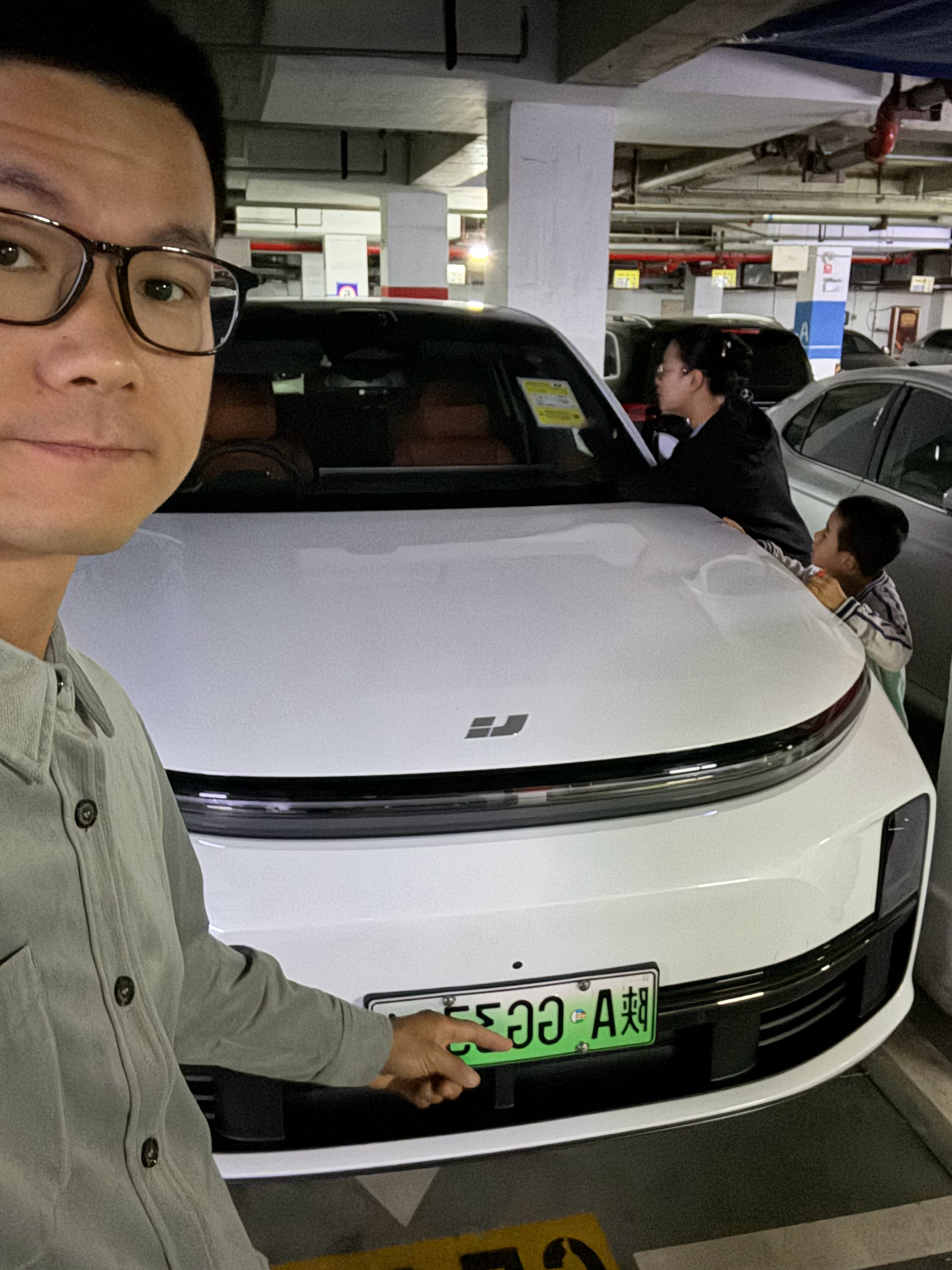 焕新版理想L7[耶]同事提车啦 ​​​
