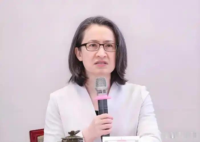 台当局副领导人萧美琴曾摊牌，要将台积电迁移美国，更计划把整套芯片产业上下游体系全