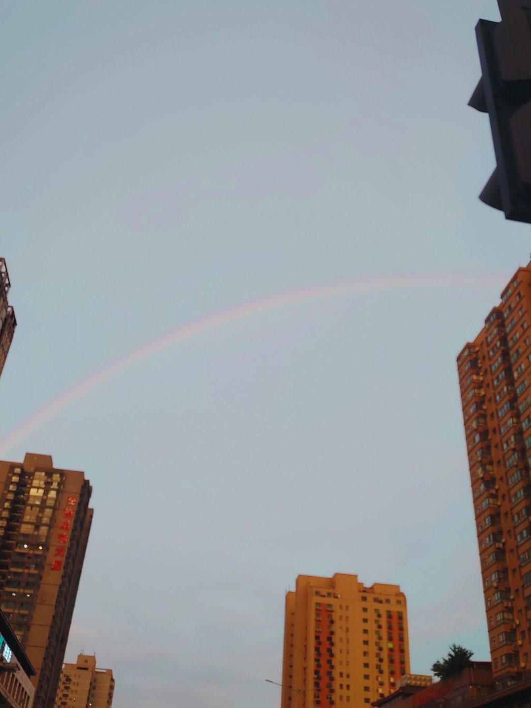 彩虹！🌈🌈🌈 