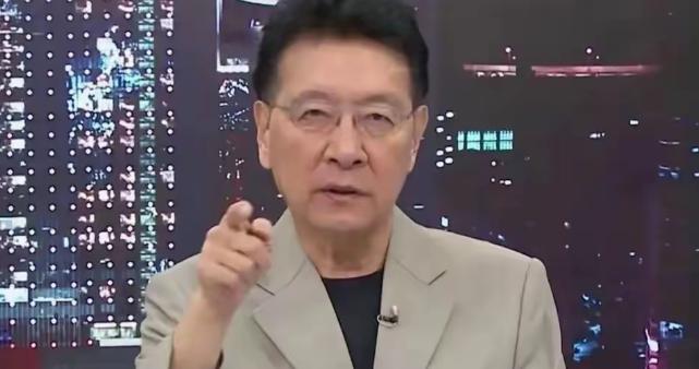 台湾岛内媒体大亨赵少康声称:“大陆官方的邀请公报中提及:‘郑丽文主席就任以来，多