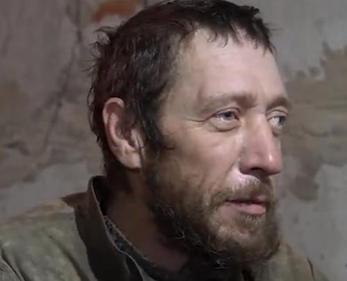 红军城包围圈第一批乌军投降了，2名乌军士兵已经投降！向俄军招供，在红军城包围圈里