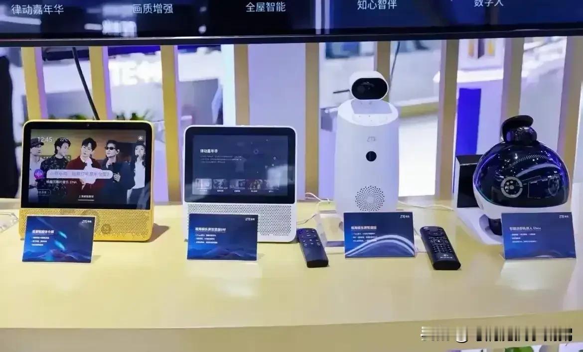 2025年全球开源AI模型下载量:
中国：17%
美国：15.8%
其他国家：未