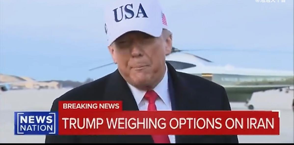 川总警告格陵兰总理尼尔森：这对他会是个大麻烦。
格陵兰岛总理尼尔森公开表示：如果