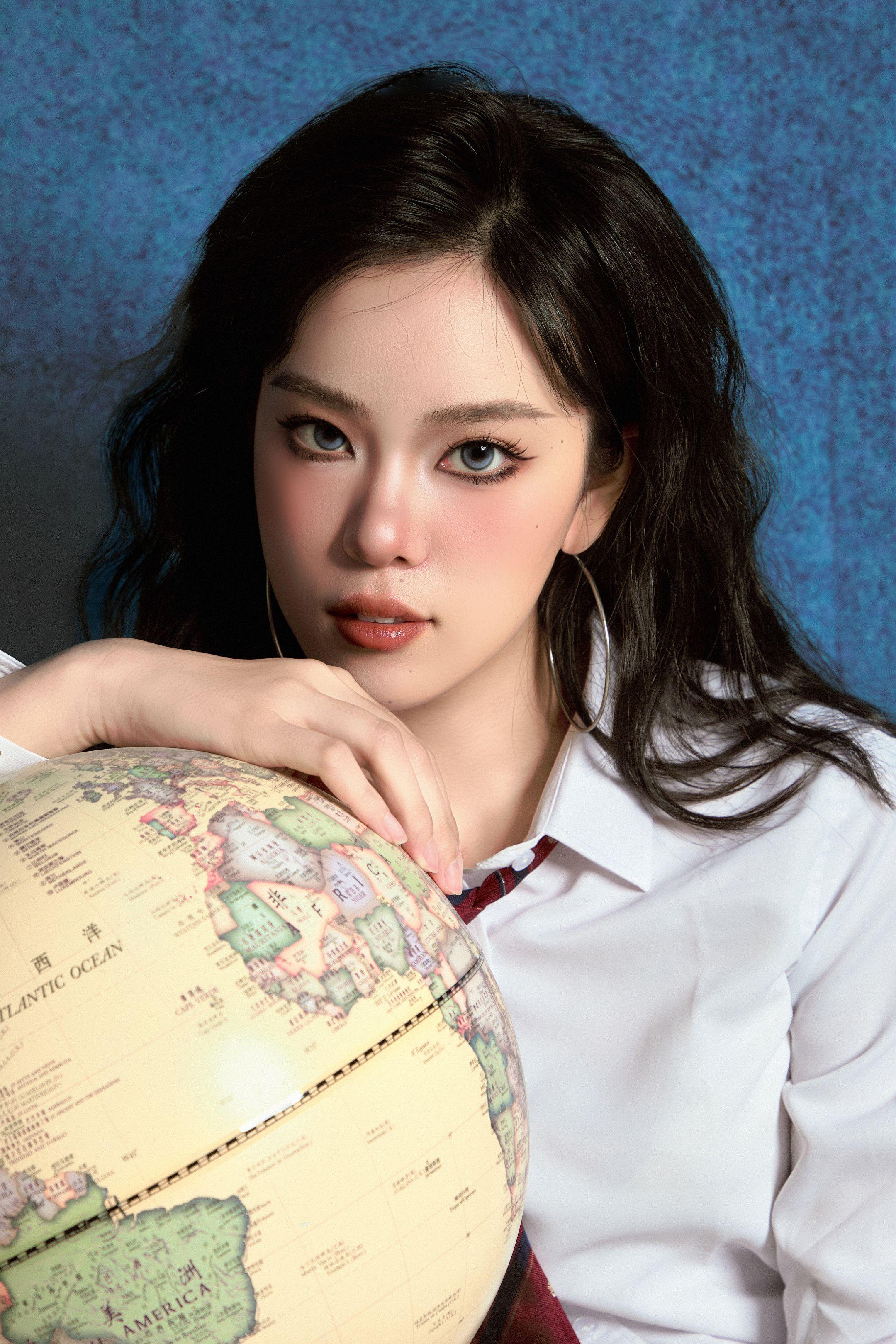 打歌。     感谢摄影师和妆娘