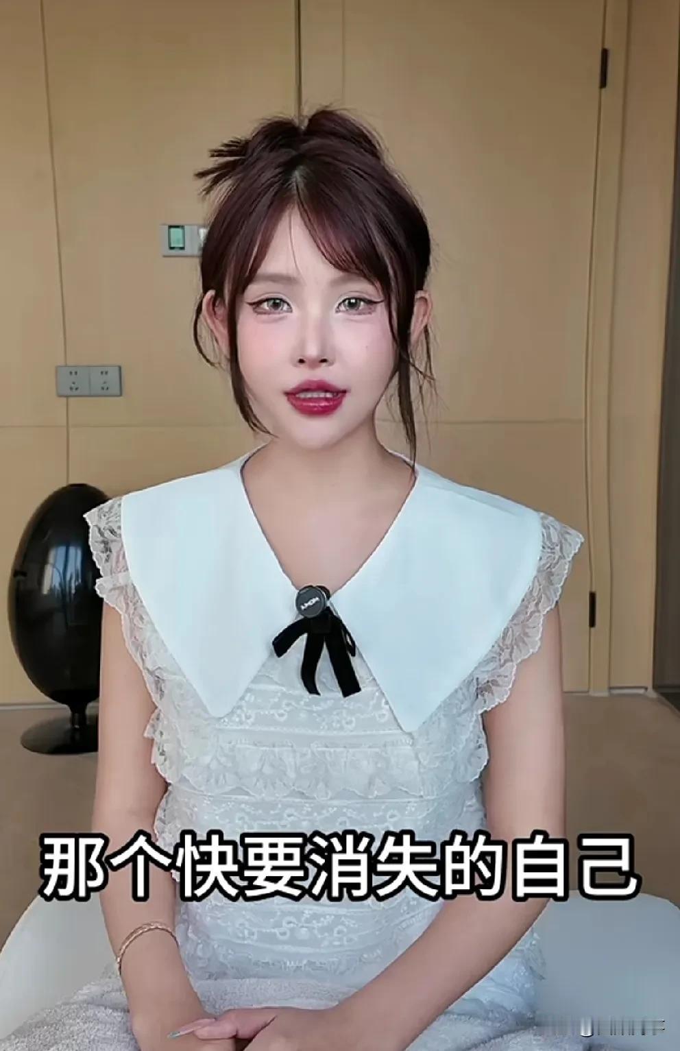 猫妹妹用小号宣布回归，并且表示没有团队。

         猫妹妹200万小号