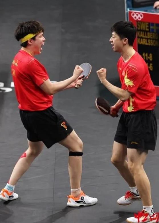 全运会男团1/4决赛名场面！马龙楚钦这对奥运黄金搭档合体首秀，直接3-0碾压袁励