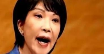 就在中日关系愈演愈烈的时候，一个诡异的现象发生了，现在不仅是美国在给咱们"递刀子