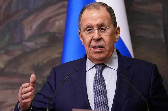 俄罗斯换打法了，俄外长拉夫罗夫提出：愿意为伊朗提供技术，把高丰度浓缩铀拉到俄罗斯