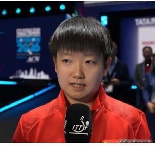 孙颖莎这情商真的绝了！
伦敦世乒赛女团决赛刚结束，换别人独得2分带全队翻盘，早就