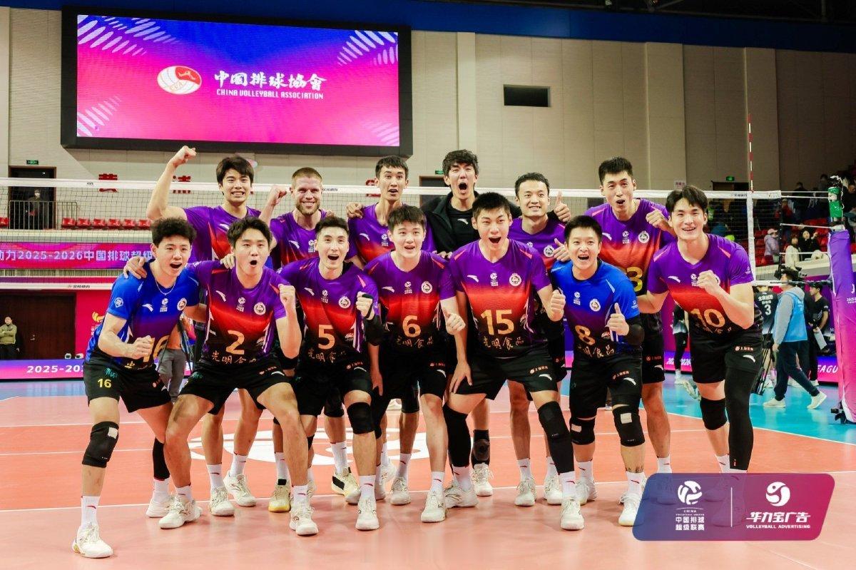 韩国正官庄签约“亚洲外援”仲慧，期待仲慧的韩国联赛。上海队这些年青训效果好，对年