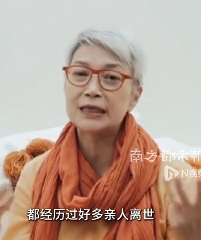廖启智妻子陈敏儿去世，家里基因不好，才65岁不算老，头发全白了，多年长期慢性病。
